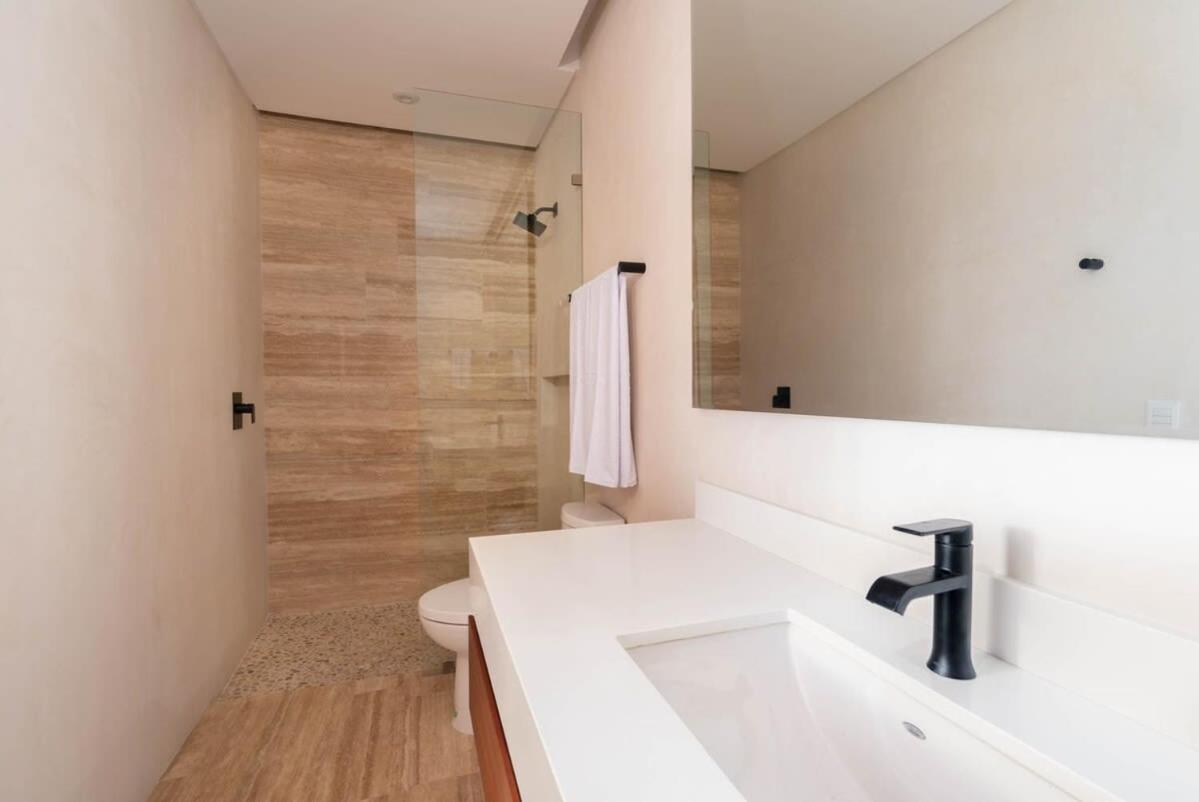 Exclusive 4Br Villa In Karanda With Pools And Paddle ตูลุม ภายนอก รูปภาพ
