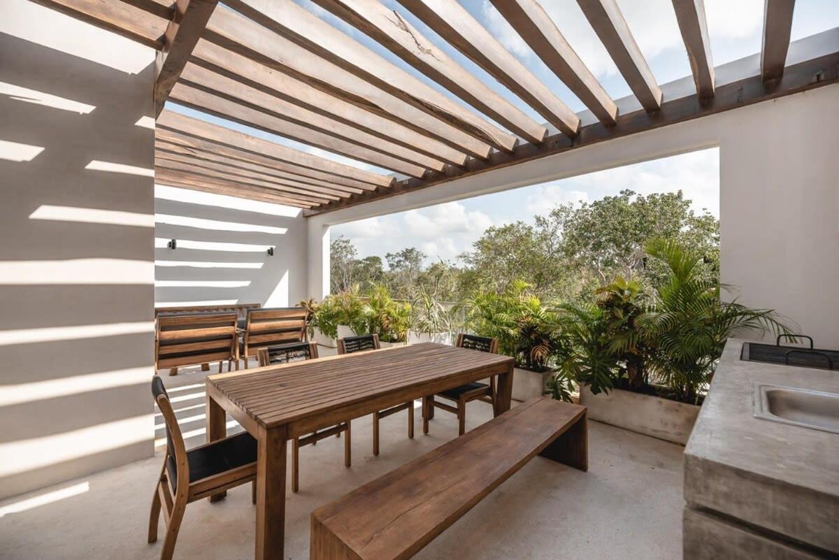Exclusive 4Br Villa In Karanda With Pools And Paddle ตูลุม ภายนอก รูปภาพ